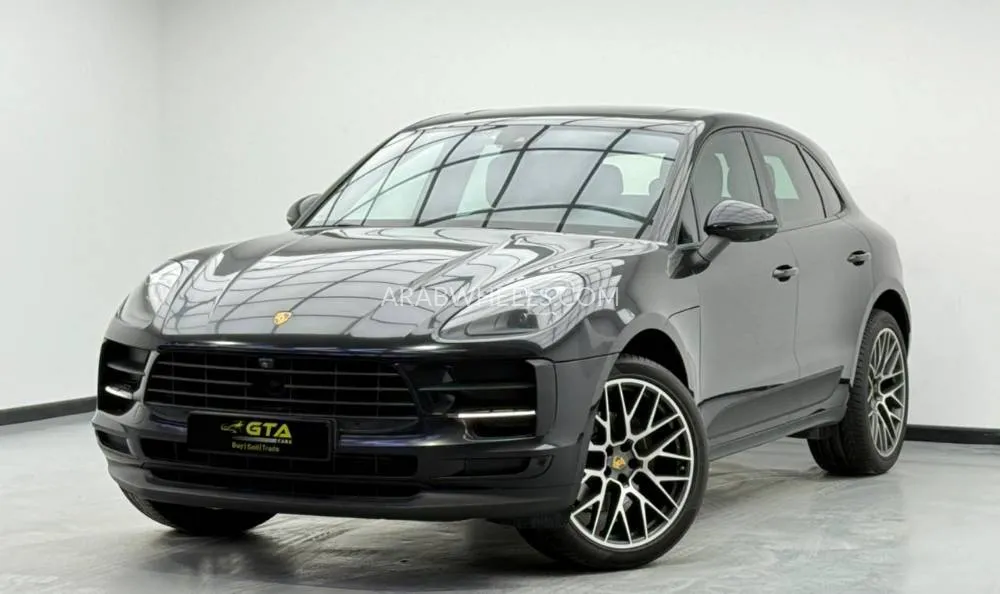 Porsche Macan 2023 for Sale in Dubai Image-3