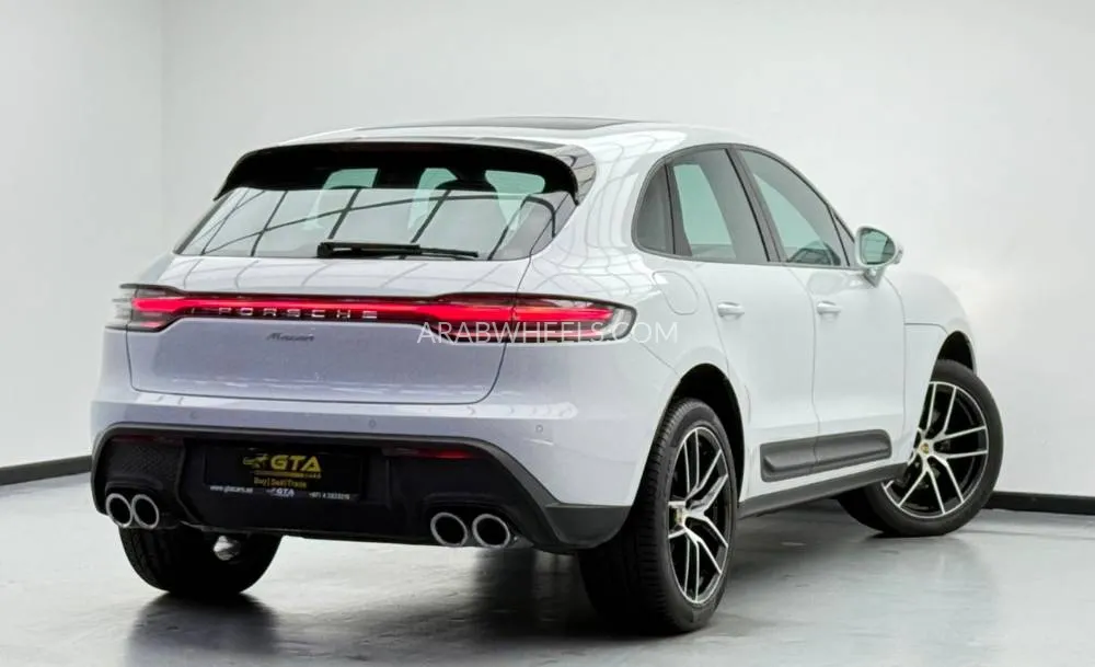 Porsche Macan 2024 for Sale in Dubai Image-4