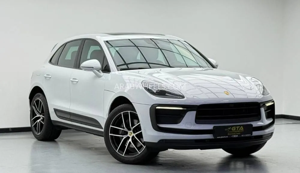 Porsche Macan 2024 for Sale in Dubai Image-19