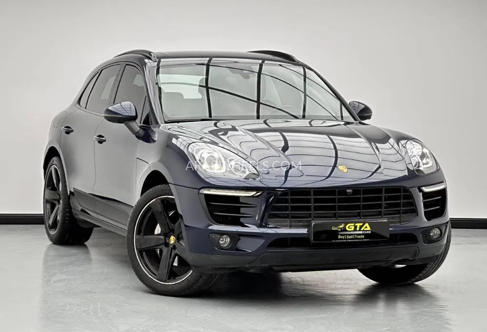 Porsche Macan 2018 for Sale in Dubai Image-19