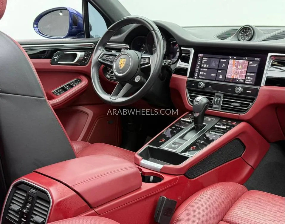 Porsche Macan 2022 for Sale in Dubai Image-11