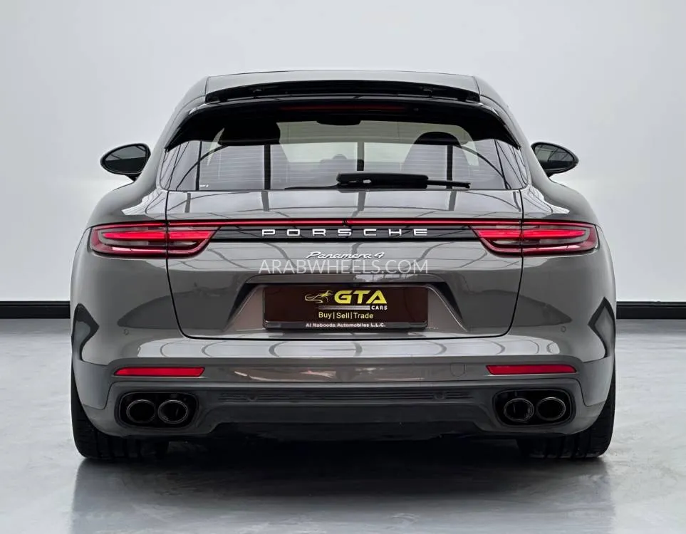 Porsche Panamera 2018 for Sale in Dubai Image-5