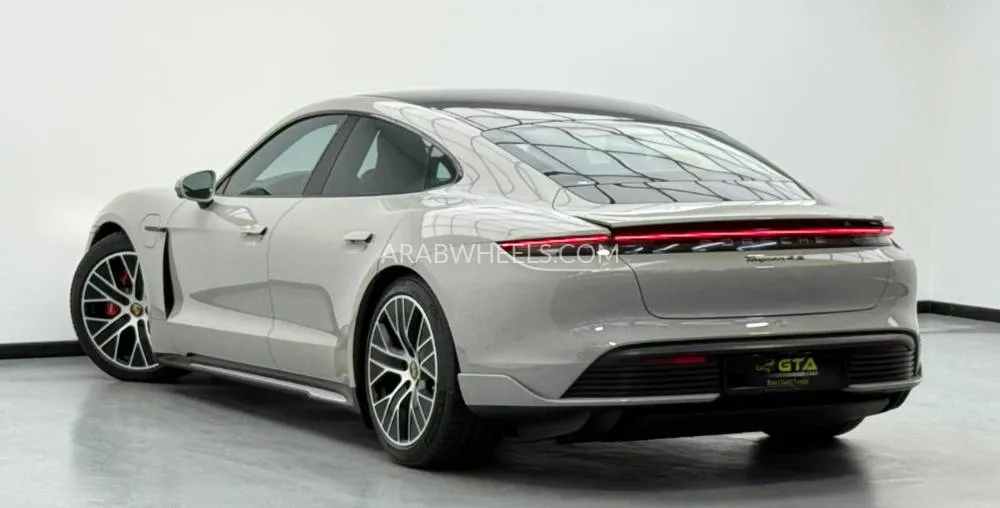 Porsche Taycan 2021 for Sale in Dubai Image-4