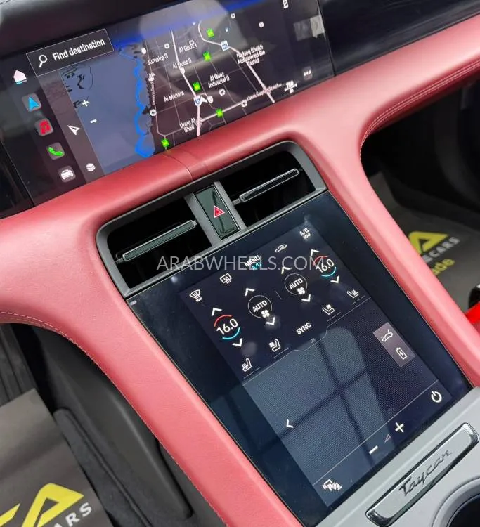 Porsche Taycan 2021 for Sale in Dubai Image-18