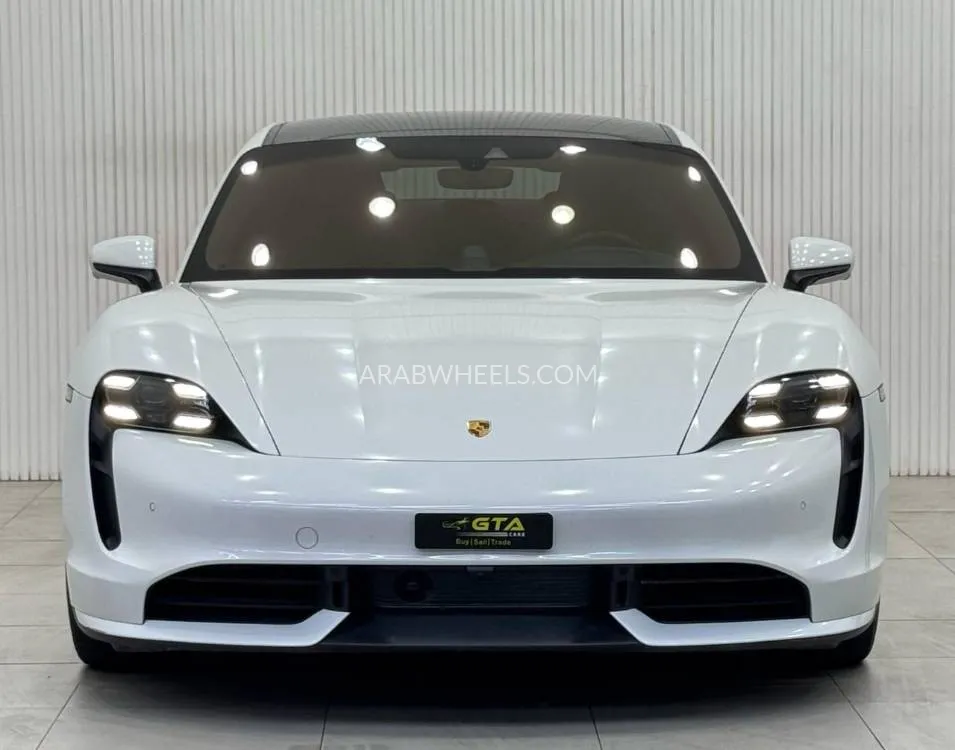 بورشه تايكان 2021 for Sale in دبي Image-2