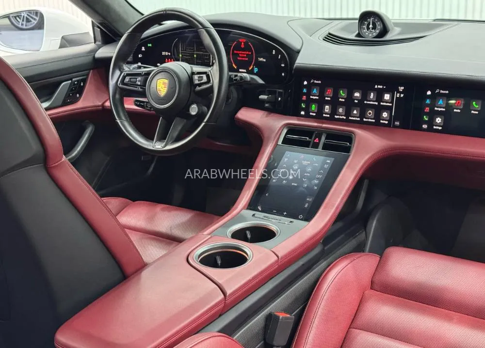 بورشه تايكان 2021 for Sale in دبي Image-10