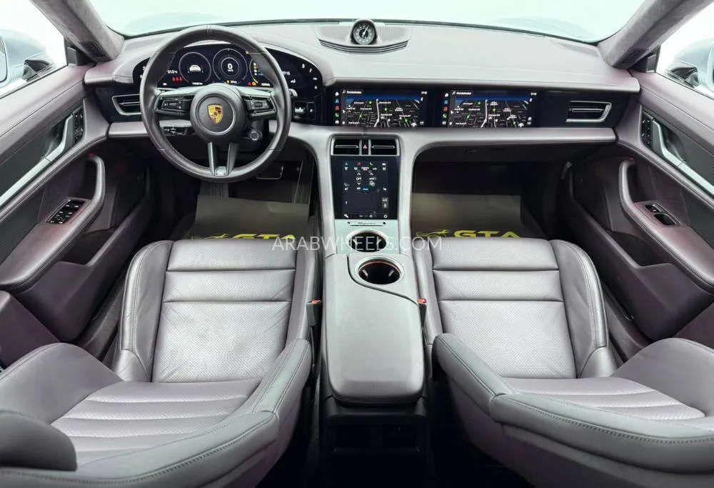 Porsche Taycan 2021 for Sale in Dubai Image-13