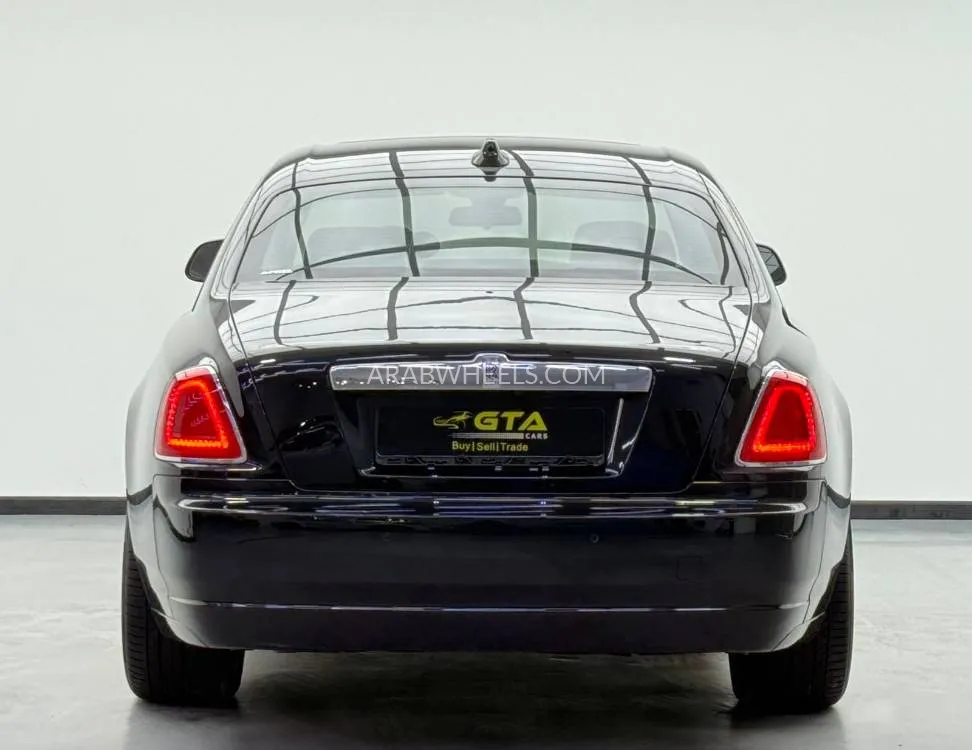 Rolls Royce Ghost 2020 for Sale in Dubai Image-5