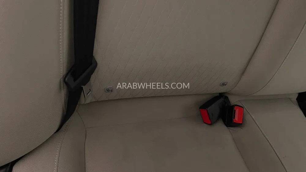 Honda City 2023 for Sale in Dubai Image-36