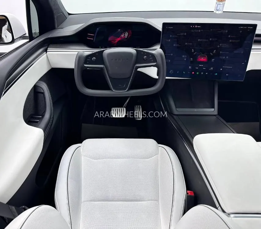 Tesla Model X 2024 for Sale in Dubai Image-9
