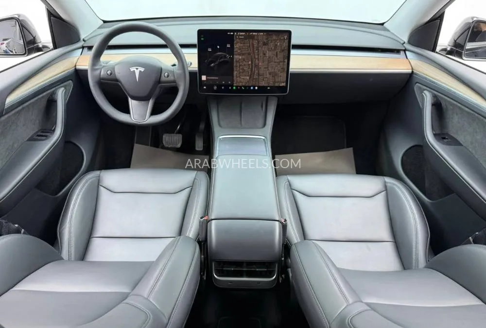 Tesla Model Y 2024 for Sale in Dubai Image-13