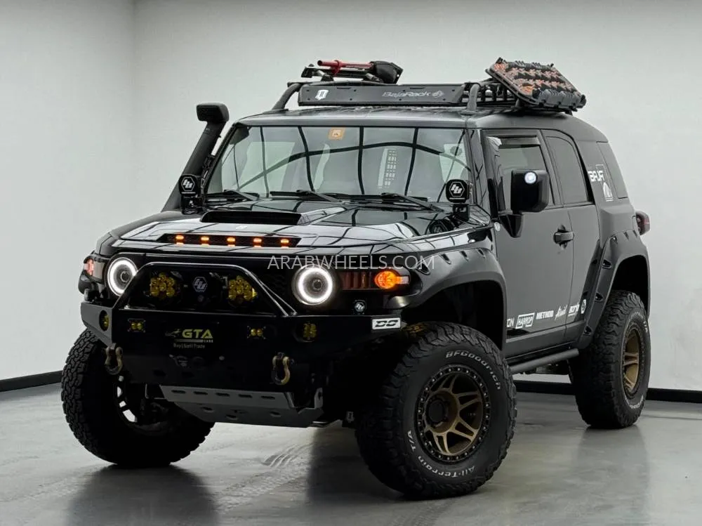 Toyota FJ Cruiser 2015 for Sale in Dubai Image-3