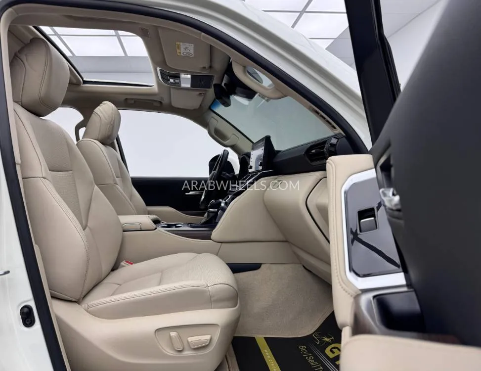 Toyota Land Cruiser 2022 for Sale in Dubai Image-15