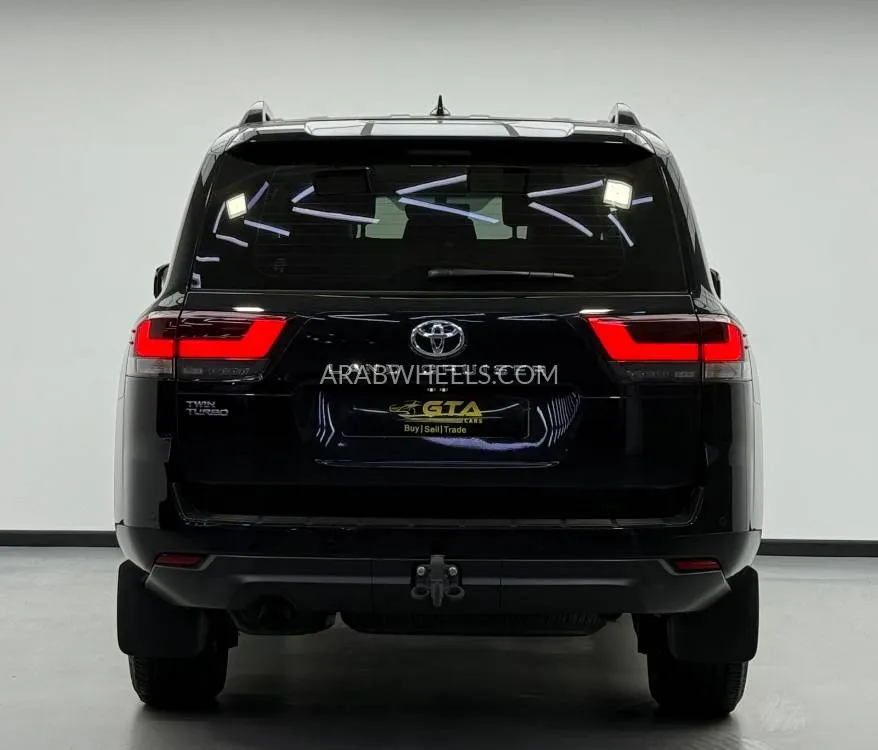 Toyota Land Cruiser 2024 for Sale in Dubai Image-5