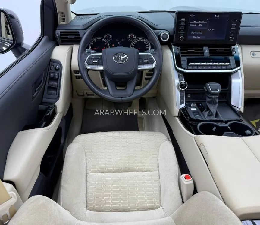 Toyota Land Cruiser 2024 for Sale in Dubai Image-8