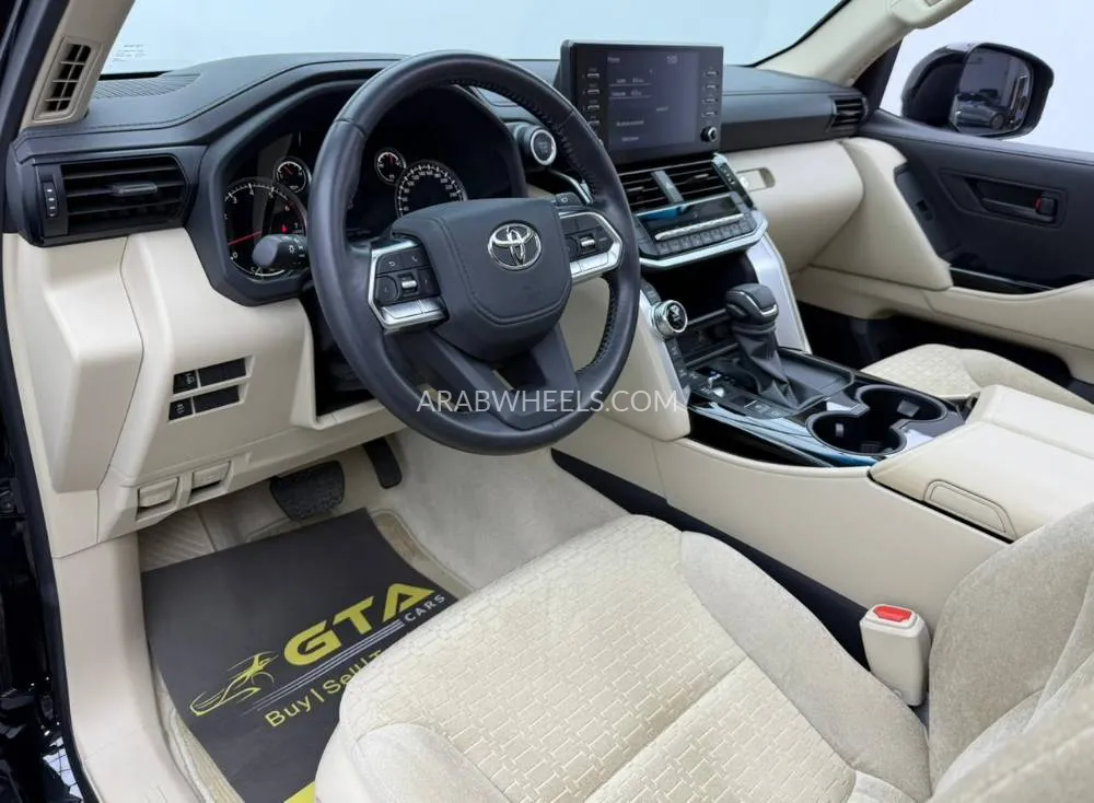 Toyota Land Cruiser 2024 for Sale in Dubai Image-11