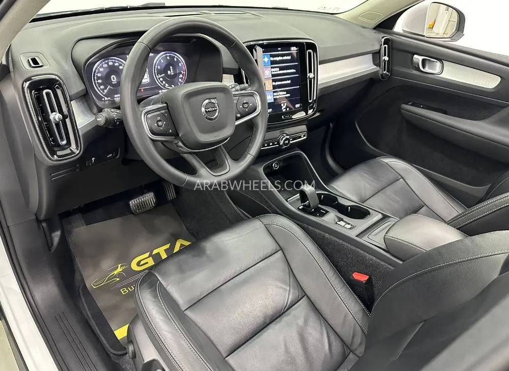 Volvo XC40 2022 for Sale in Dubai Image-15