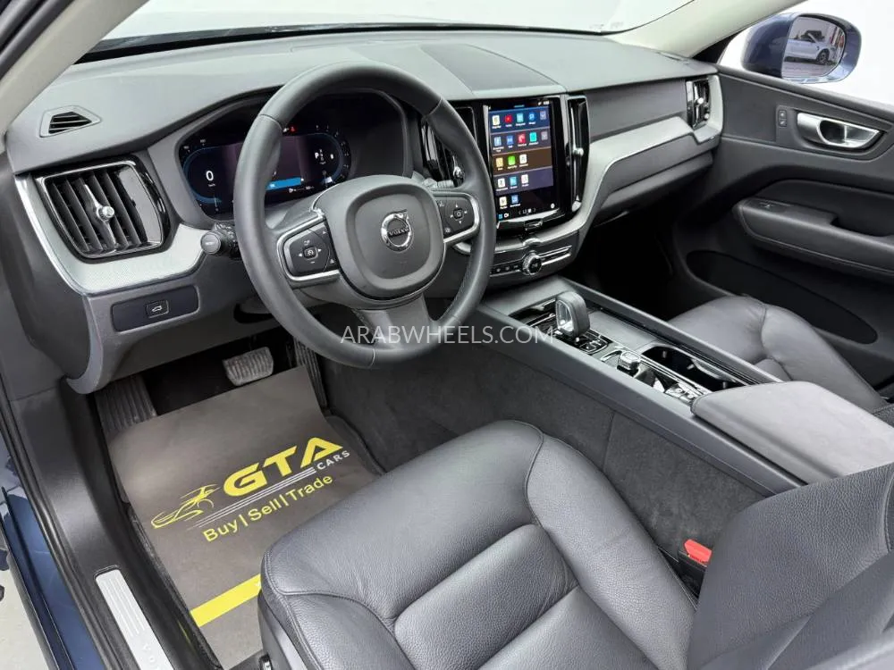 فولفو إكس سي 60 2024 for Sale in دبي Image-9