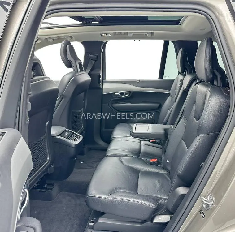 Volvo XC90 2022 for Sale in Dubai Image-16