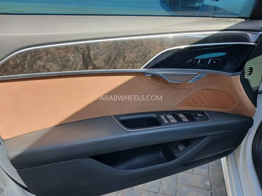 أودي A8 2019 for Sale in رأس الخيمة Image-10