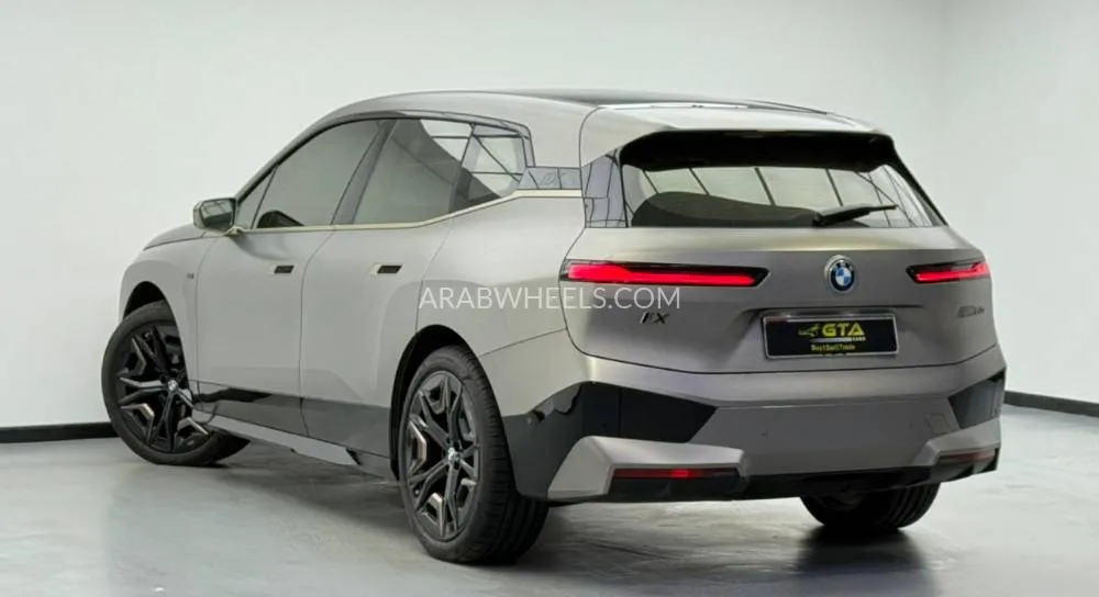 BMW iX 2023 for Sale in Dubai Image-4