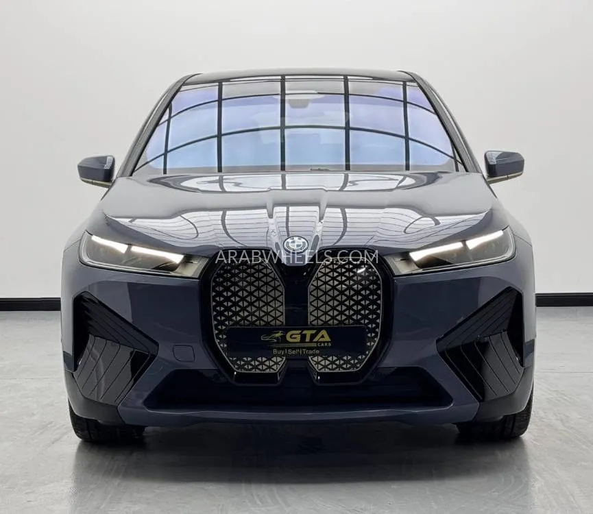 بي إم دبليو iX 2023 for Sale in دبي Image-2