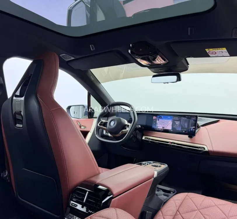 بي إم دبليو iX 2023 for Sale in دبي Image-17