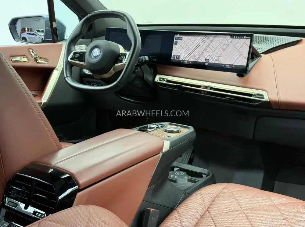 بي إم دبليو iX 2023 for Sale in دبي Image-12