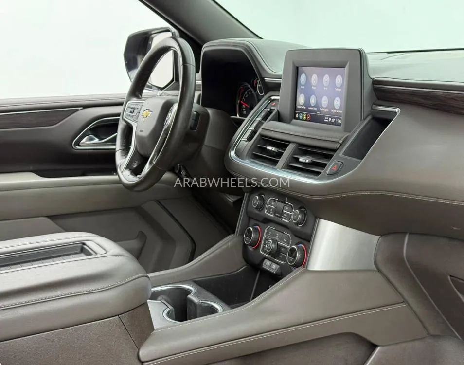 Chevrolet Tahoe 2021 for Sale in Dubai Image-12