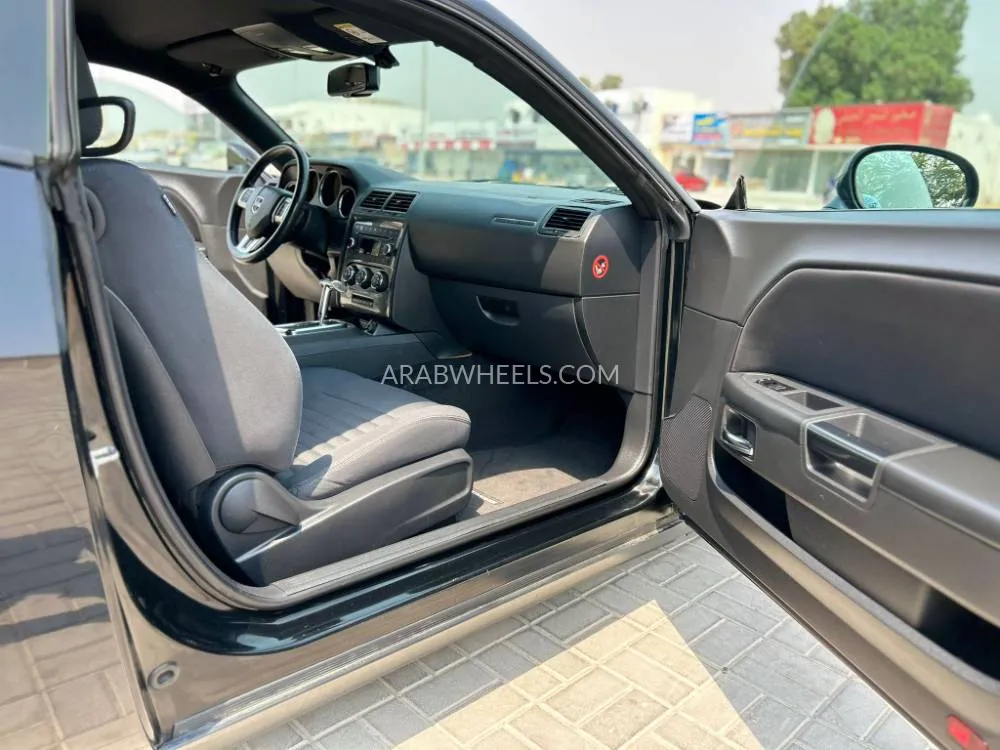 دودج تشالينجر 2013 for Sale in رأس الخيمة Image-14