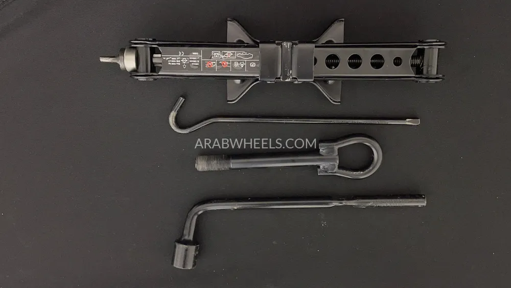 Geely Emgrand 2024 for Sale in Dubai Image-31