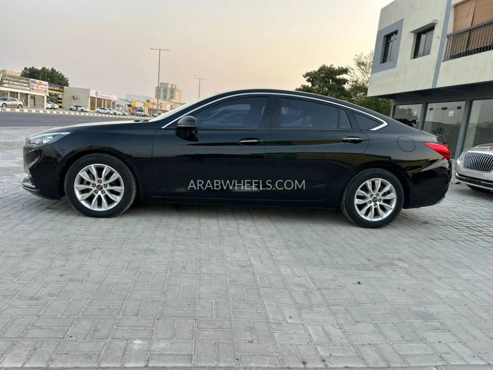 Hongqi H5 2019 for Sale in Ras Al Khaimah Image-3