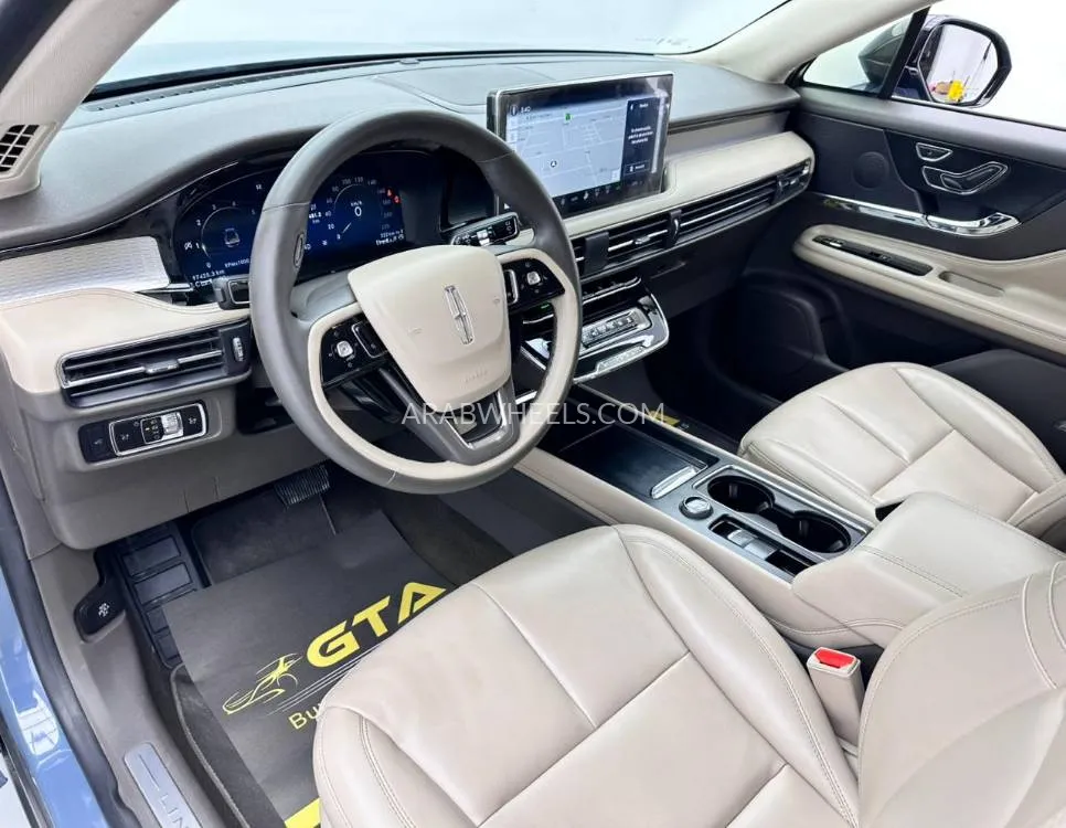 Lincoln Corsair 2023 for Sale in Dubai Image-9