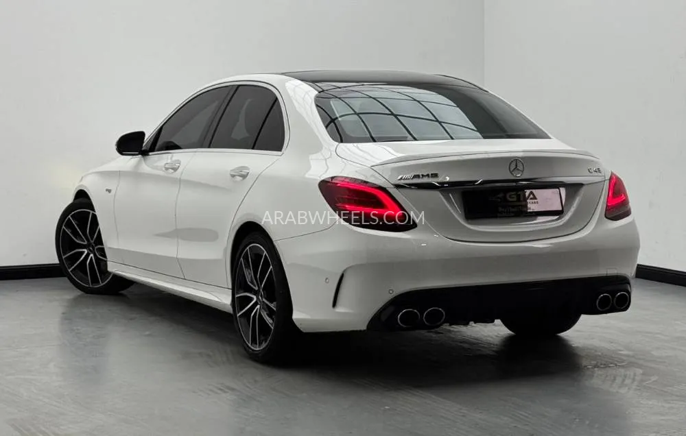 Mercedes Benz C Class 2020 for Sale in Dubai Image-6