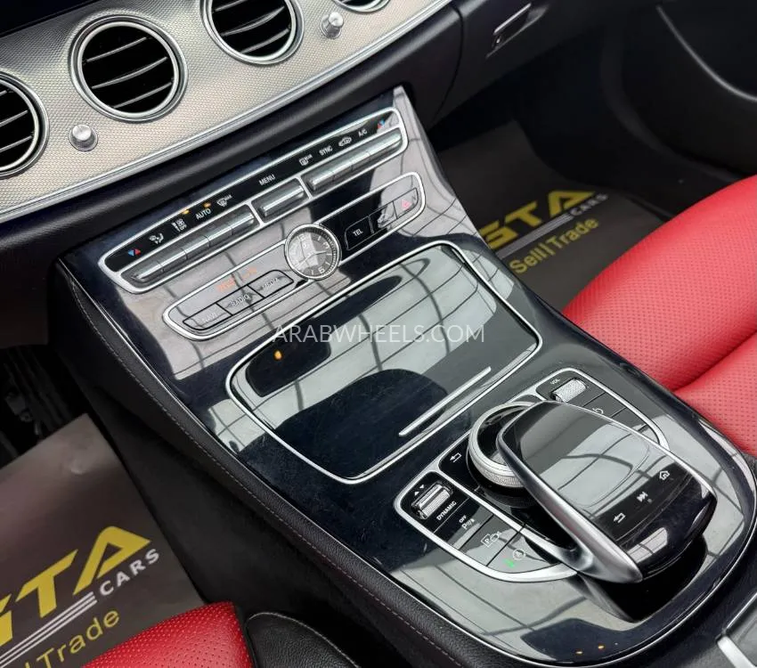 مرسيدس بنز كلاس E 2017 for Sale in دبي Image-16