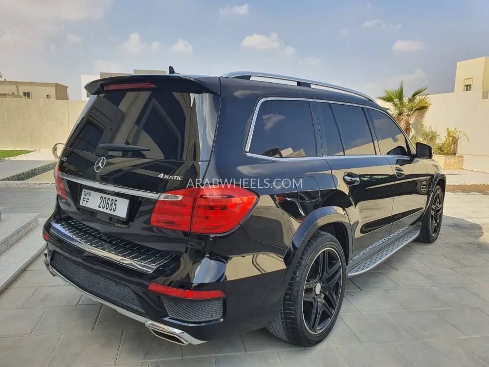 Mercedes Benz GL Class 2015 for Sale in Ras Al Khaimah Image-7