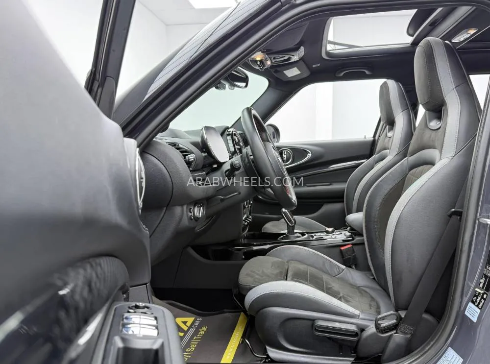 Mini Clubman 2022 for Sale in Dubai Image-7