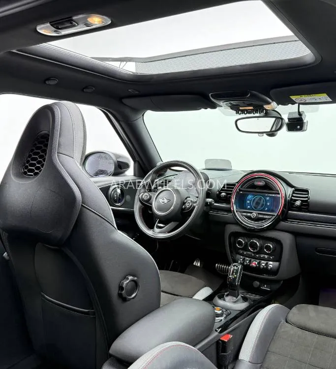 Mini Clubman 2022 for Sale in Dubai Image-13