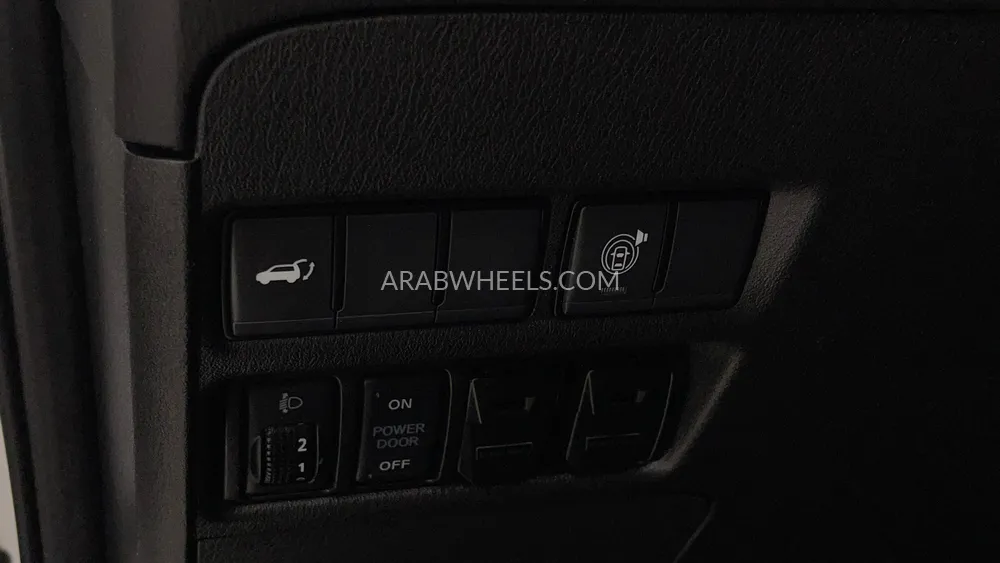 Nissan Patrol 2024 for Sale in Dubai Image-49