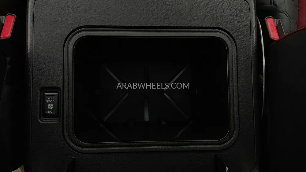 Nissan Patrol 2024 for Sale in Dubai Image-64