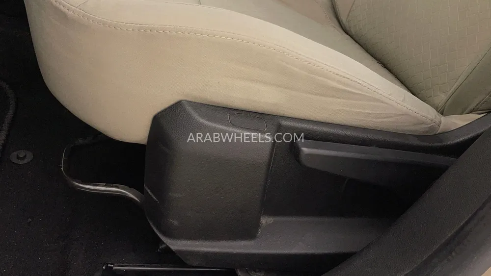 Renault Duster 2020 for Sale in Dubai Image-19