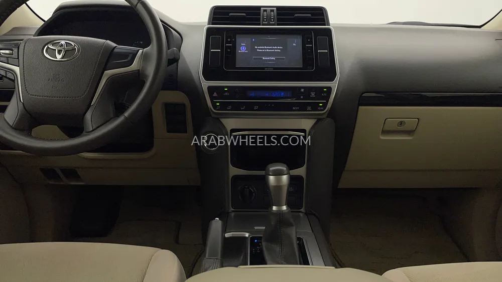 Toyota Land Cruiser Prado 2023 for Sale in Dubai Image-14