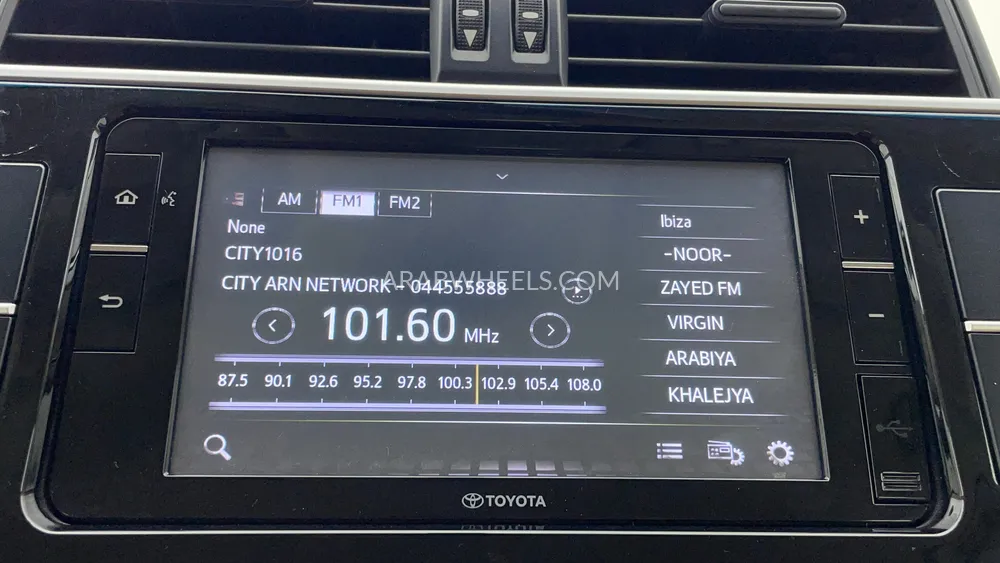 Toyota Land Cruiser Prado 2023 for Sale in Dubai Image-32