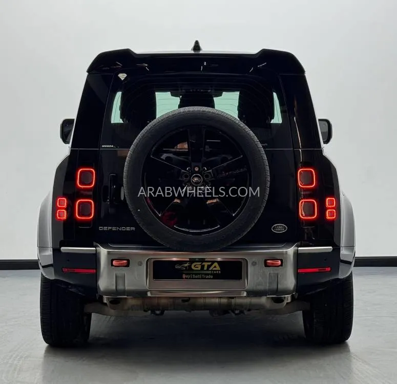 Land Rover Defender 2022 for Sale in Dubai Image-5