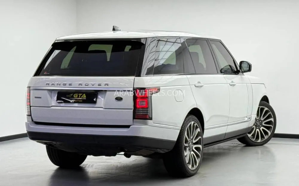 Land Rover Range Rover 2018 for Sale in Dubai Image-6