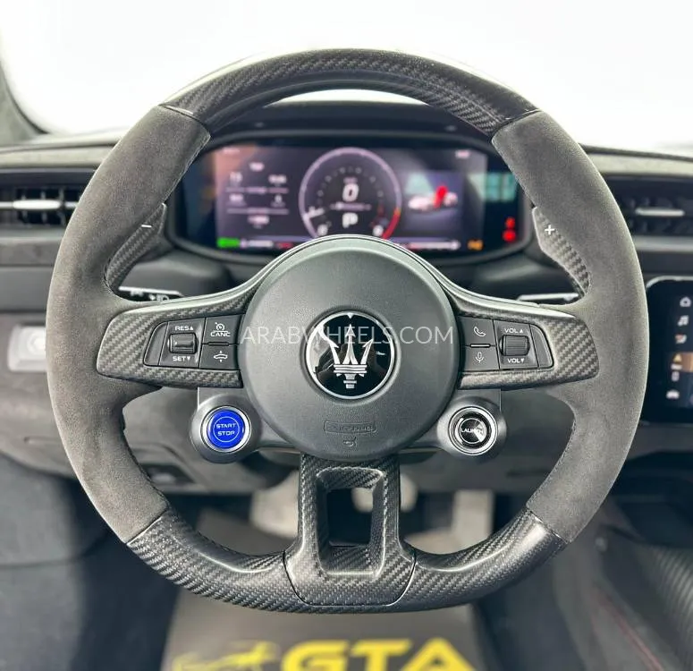 Maserati MC20 2022 for Sale in Dubai Image-10