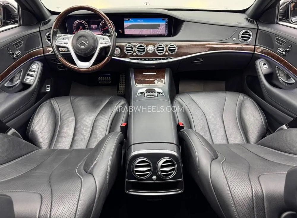 Mercedes Benz CLS Class 2019 for Sale in Dubai Image-7