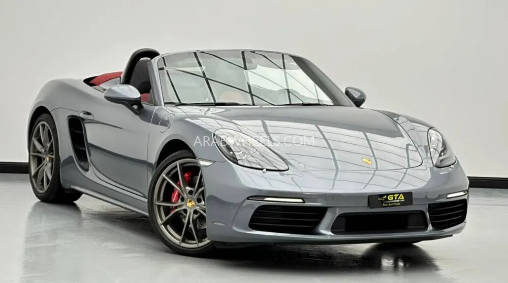 Porsche 718 2025 for Sale in Dubai Image-3