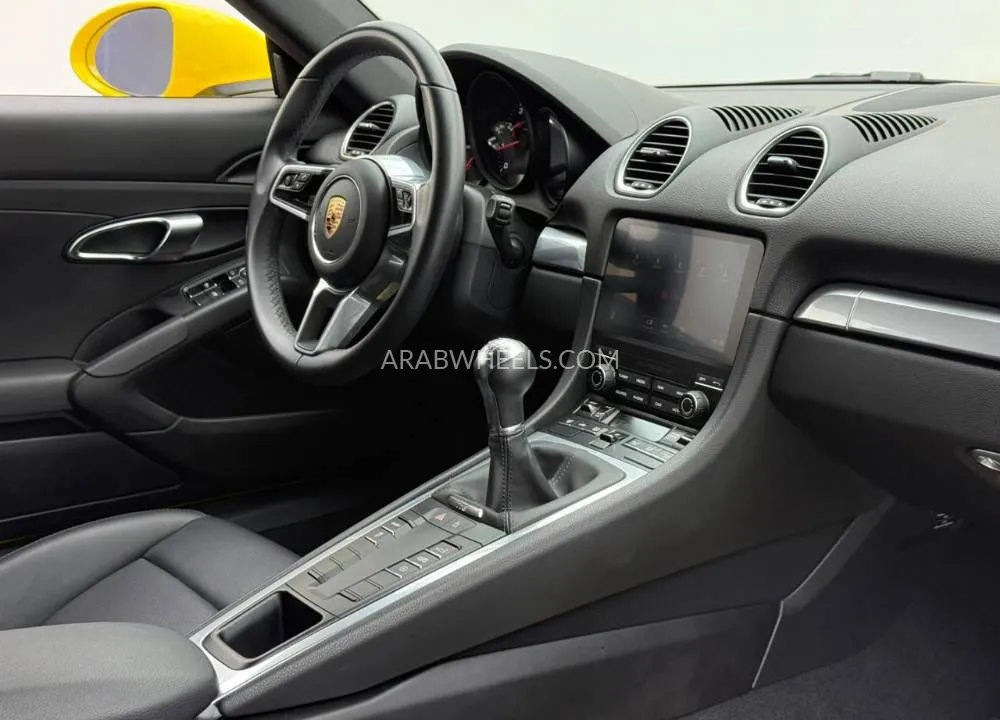 Porsche 718 2024 for Sale in Dubai Image-10