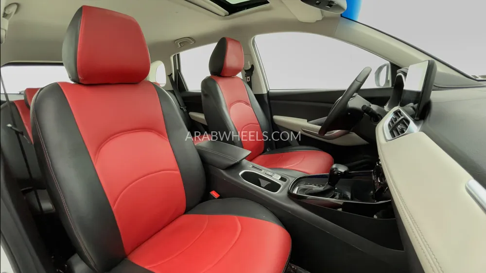 Chevrolet Captiva 2023 for Sale in Dubai Image-26